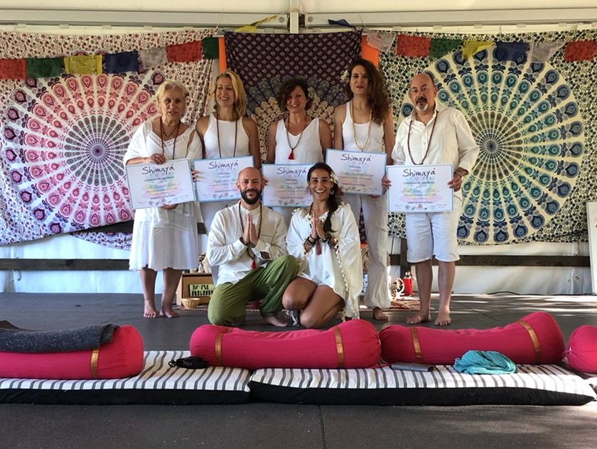 Formación intensiva profesores de yoga